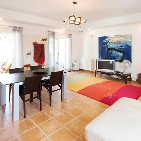 Fornos Sleeps 6 Pool Wifi *