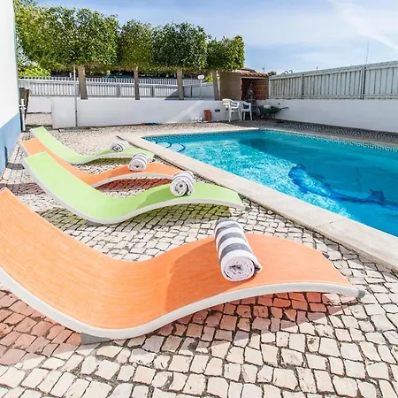 Fornos Sleeps 6 Pool Wifi *